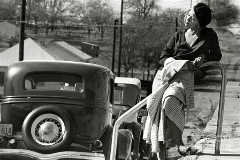 Faye Dunaway On Relaxing On Set Photograph By Michael Butkovich Fine