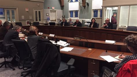 Centralized courts knocked at Tompkins meeting