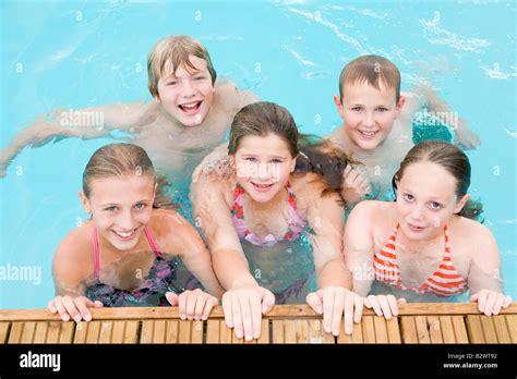 Swimming Swimming Pool Hi Res Stock Photography And Images Alamy