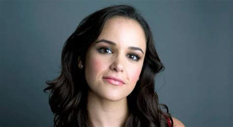 Melissa Fumero Height, Weight, Measurements, Bra Size, Shoe Size