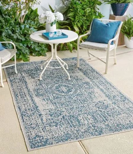 Buy 1 Outdoor Carpets Dubai Best For Lawns And Terrace