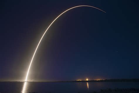 Abs Eutelsat Spacex S Falcon Rocket Delivered The Abs A Flickr