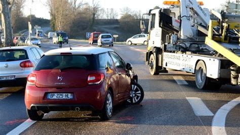 Carcassonne 4 accidents 8 blessés le verglas fait des dégâts