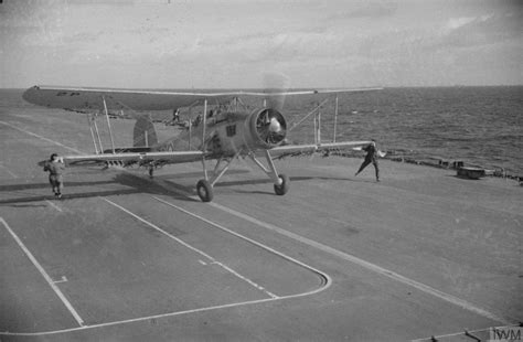 Asisbiz Fleet Air Arm Fairey Swordfish 2P Landing Aboard HMS Ark Royal