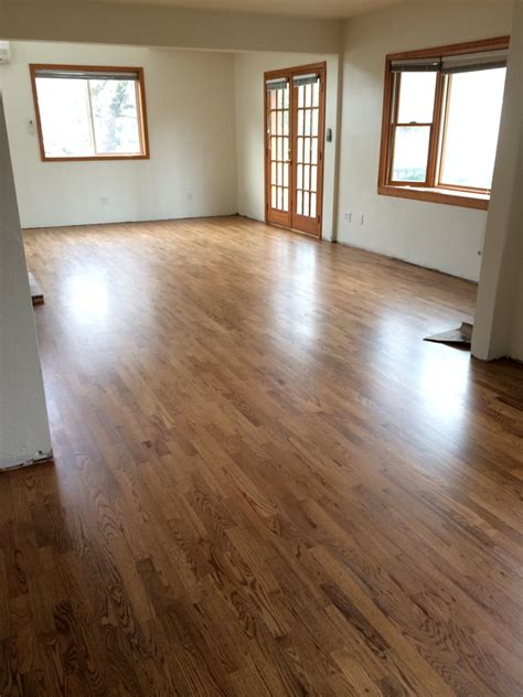 Stained Wood Baseboardtrim To Match Floors Or Painted Base