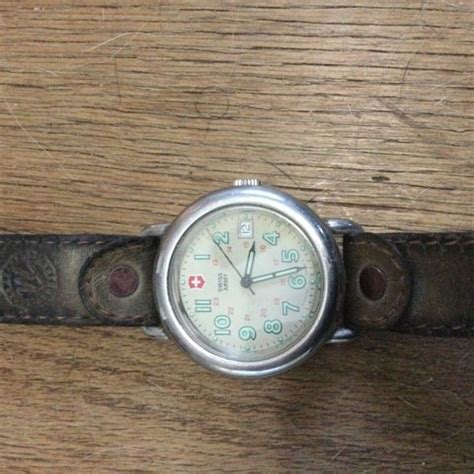 Swiss Army Mens Cavalry Field Watch Marlboro Country Store