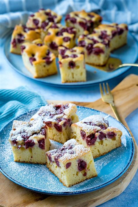 Saftiger Kirsch Joghurt Kuchen Vom Blech Einfach Malene Artofit