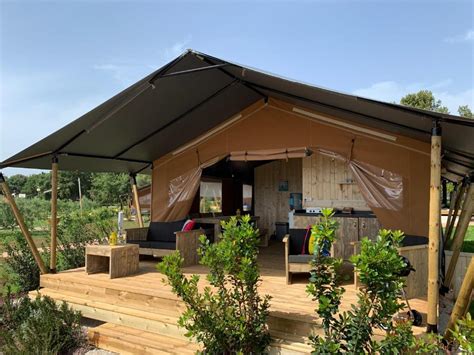 Easyatent Fkk Safari Tent Ulika Rental In Porec Istria Croatia