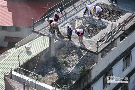 新北市府拆除新店大違建 過程平和 社會 中時