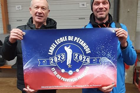 Grand Bourgtheroulde l école de pétanque labellisée une étoile