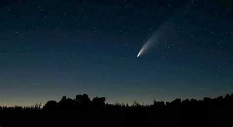 Cometa Del Secolo Quando E Dove Vederla Dall Italia Le Date E Gli