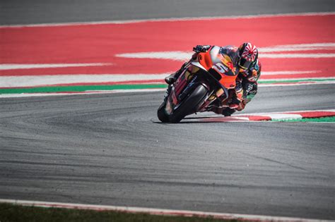 Red Bull Ktm Continue Work At Circuit De Barcelona Catalunya Ktm