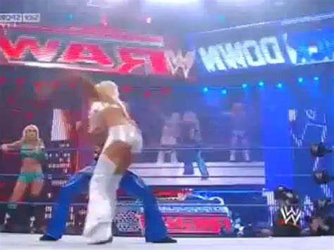 Beth Phoenix Michelle McCool Natalya Vs Gail Kim Kelly Kelly