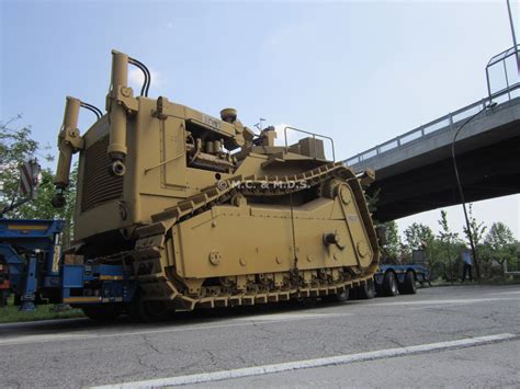 Acco Dozer Man Fe 38460 6x4 And Faymonville Megamax A Photo On