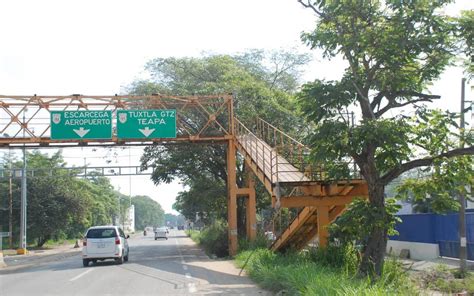 Puente Podrido Pone En Riesgo La Vida De Peatones En Villahermosa El