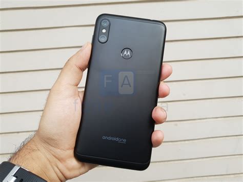 Motorola One Power Review