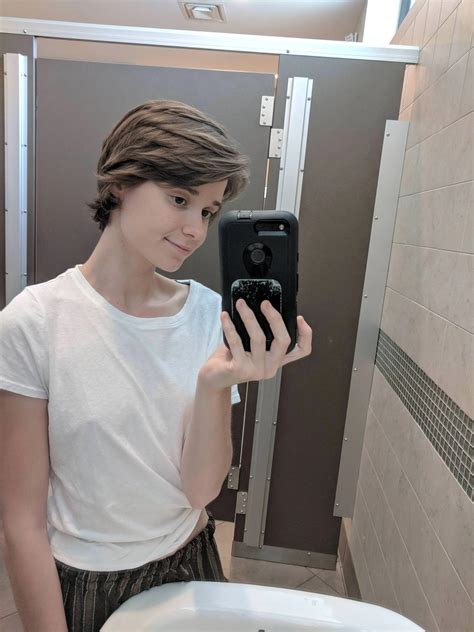 You know when your hair does something neat and you can never manage to