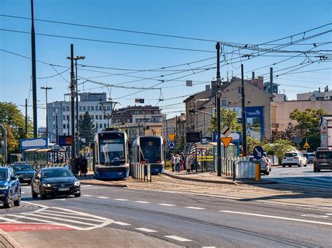 Od soboty ogromne zmiany w rozkładach jazdy komunikacji miejskiej