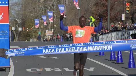 Runners Brace The Cold For The 2022 Philadelphia Marathon WHYY