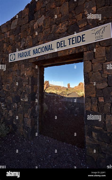 Art Installation With Reflector Roque Cinchado Los Roques De Garcia