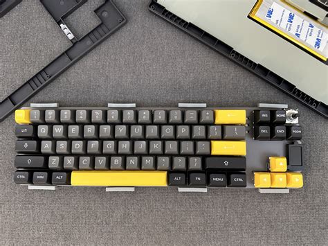 Epomaker Shadow X Mechanical Keyboard Review