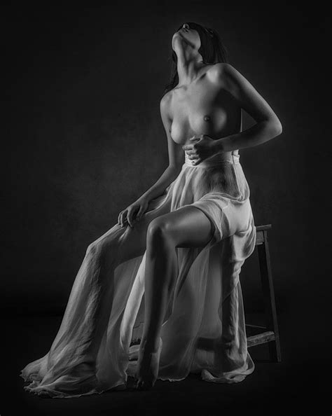 Lisa S Favorite Picks Nude Art Photography Curated By Model Lisa Everhart