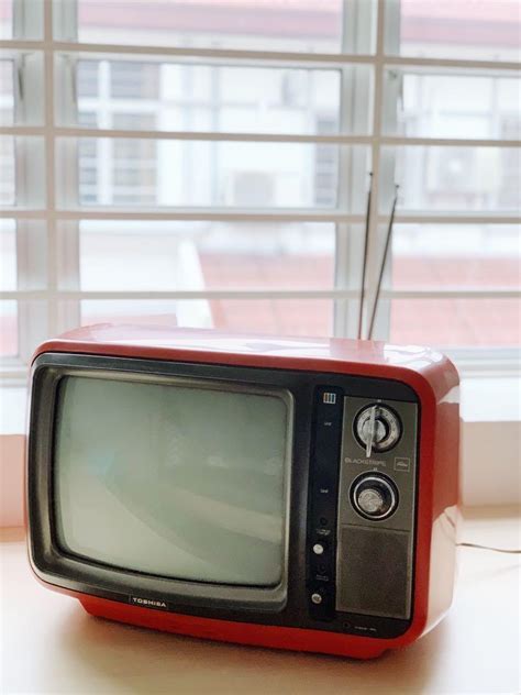 Vintage Toshiba Red TV, Hobbies & Toys, Collectibles & Memorabilia ...