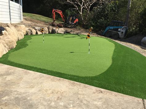 turf backyard ideas 3