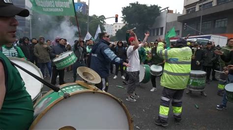 La Marcha De La Cgt La Cta Y Movimientos Sociales En Vivo Ltimas