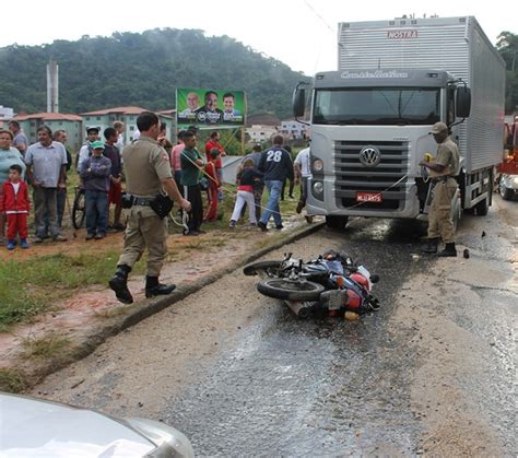 Mais Um Motociclista Perde A Vida Em Brusque Olhar Do Vale