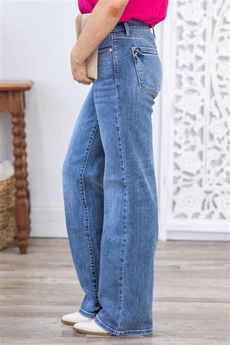 Judy Blue Non Distressed Straight Leg Jeans · Filly Flair