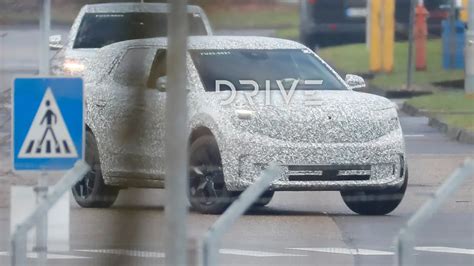 √2023 Ford electric SUV with Volkswagen DNA to debut on March 21 ...