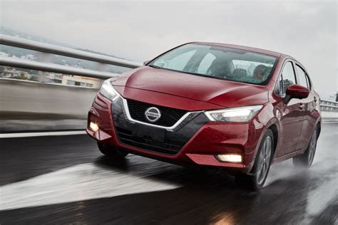 Novo Versa Chega Ao Brasil Em Confirma Nissan