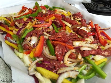 sheet-pan-beef-fajitas-before-oven | Habits of a Modern Hippie