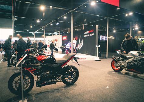 Gripdetective Moto Guzzi E Aprilia Al Motor Bike Expo