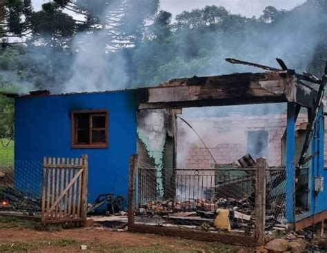 Vítima de incêndio na Serra Catarinense não resiste às queimaduras e