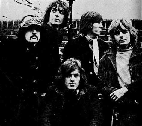 This picture with all 5 band members : r/pinkfloyd