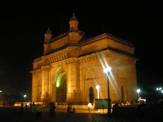 World Beautiful Places: Gateway of India at Night