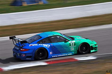 Falken Porsche Gt Rsr Falken Tire Racing Racing Arou Flickr