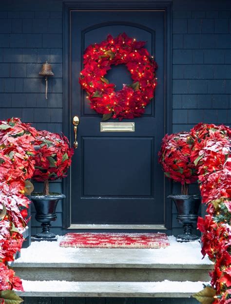 Captivating Winter Entryways with Balsam Hill | Balsam Hill Artificial ...