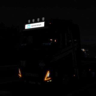 CAISSON LUMINEUX MAERSK VOLVO FH 2022 SANAX 1 0 1 47 ETS2 ETS2 Mod