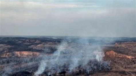 At Least Two Dead As Largest Wildfire In State History Tears Through Texas Panhandle 1340 Kgfw