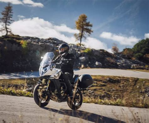 Motorrad Vergleich Royal Enfield Himalayan 450 2024 Vs Cfmoto 650mt 2024