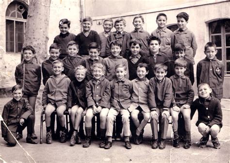 Photo De Classe Cm1 Ou Cm2 De 1969 ECOLE EMILE LOUBET Copains D Avant