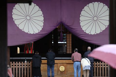 岸田首相が靖国神社に真榊奉納＝秋季例大祭、参拝はせず｜arab News