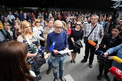 Studentsko Vije E Ffzg A Voda Je Ovaj Put Stvarno Do La Do Grla