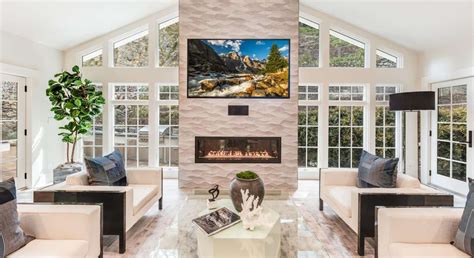 Warm and Cozy - 6 Luxury Homes with Fireplaces