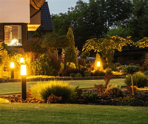 A Comprehensive Guide to Outdoor LED Yard Lights - Halo Outdoor Lighting