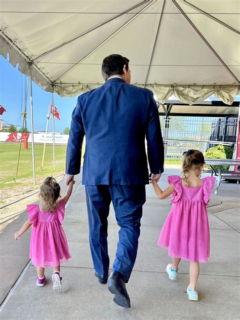 Casey DeSantis on Twitter: "@GovRonDeSantis is a great dad, always leading by principled example ...