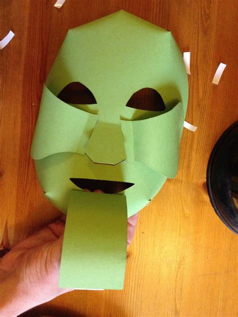 Simple Wicked Witch Mask : 11 Steps (with Pictures) - Instructables